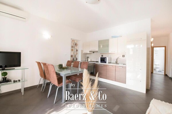 photo 12 Brač, Milna, house with six apartments, first row to the sea