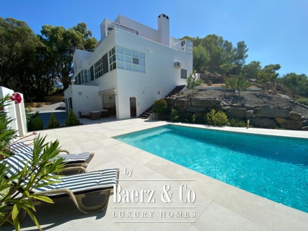 photo 1 Beautiful luxury home in Altea
