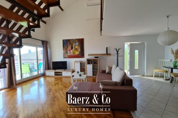 photo 7 Crikvenica, house with 8 apartments and a pool, 500 m from the sea, excellent investment