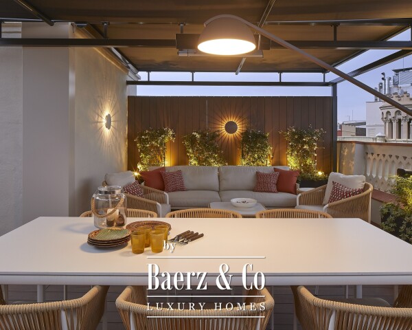 photo 43 Calle de la Diputació, Eixample 