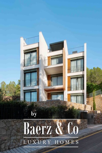 photo 2 Apartment in Cala Major with sea views and a pool