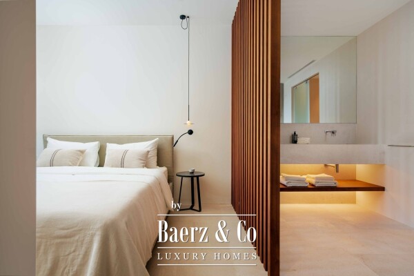 photo 24 Apartment in Cala Major with sea views and a pool