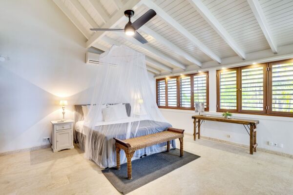 photo 13 EEG Boulevard 30