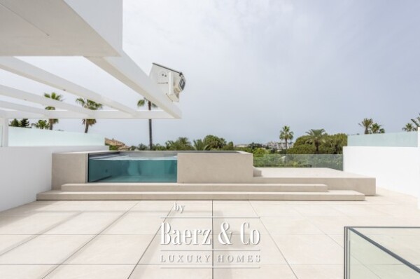 photo 33 Villa - Nueva Andalucia - Marbella - Ref: 8694