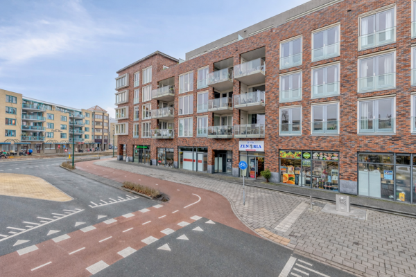 photo 43 Kerkewijk 70