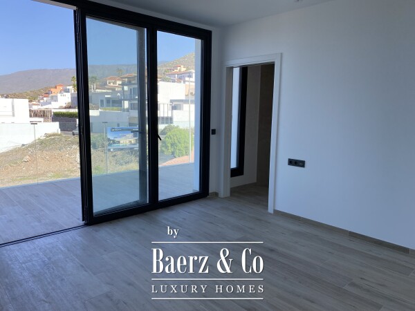 photo 29 High quality new built villa ready to move in Costa Adeje