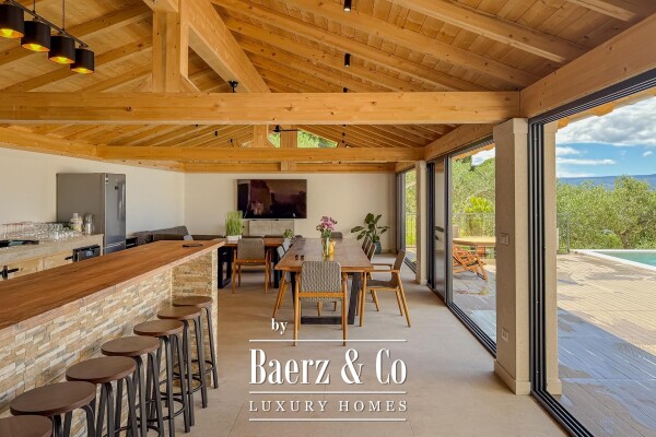 photo 14 Omiš, Krilo Jesenice, house with swimming pool and summer kitchen