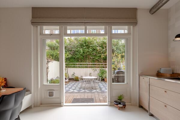 photo 10 Van Breestraat 45