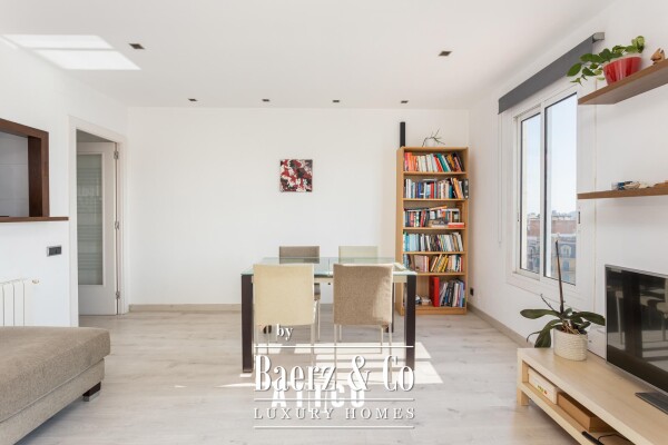 photo 3 Àtic en venda a Eixample Dret