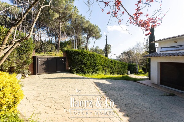 photo 3 Casa en venta en Bellatera