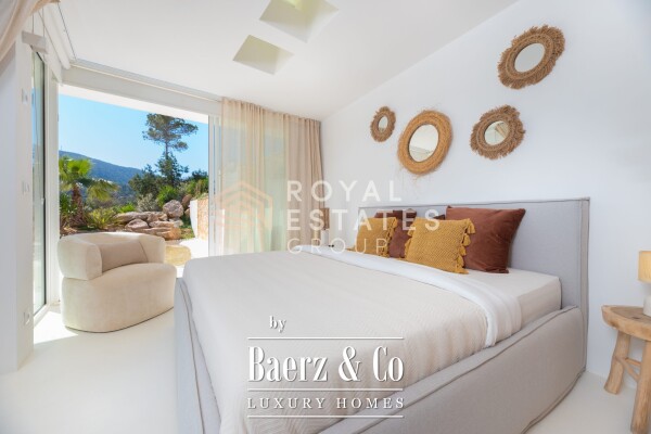 photo 35 Beautiful luxury home in San Jose