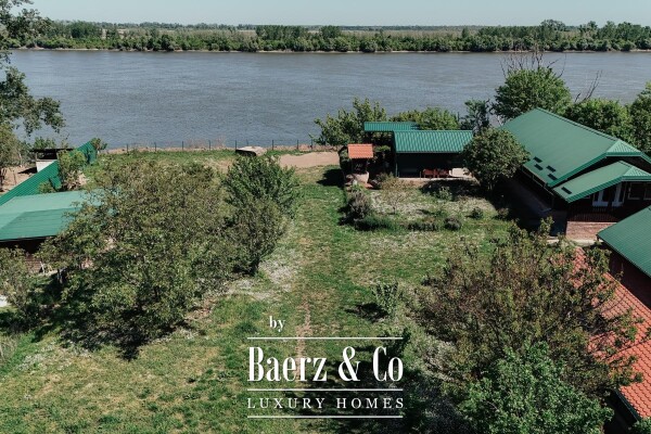 photo 5 Ilok, Šarengrad, A riverfront property on the Danube with private access to the water