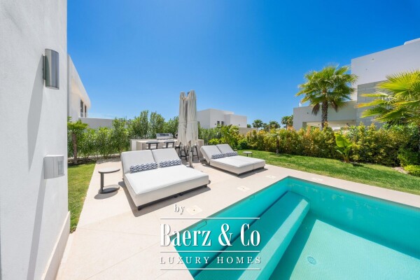 photo 15 Villa - Marbella East - Ref: 8716