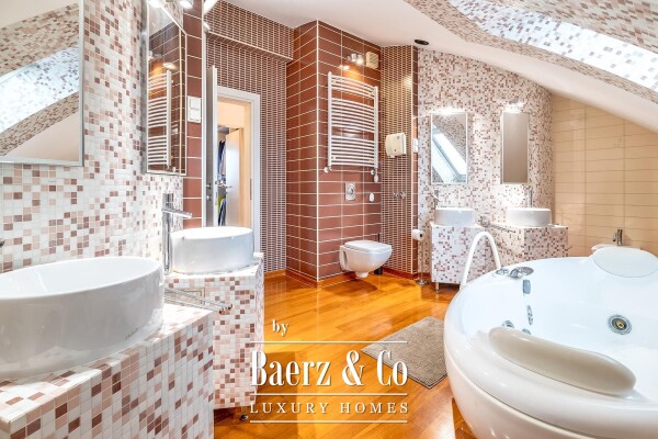 photo 13 Zagreb, Srebrnjak, duplex five room apartment 199 m²
