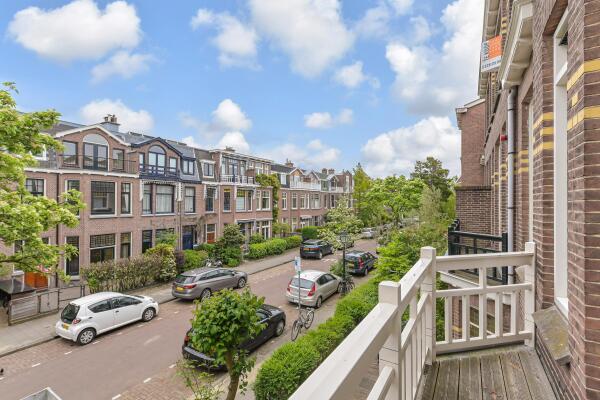 photo 4 Van Beverningkstraat 131 A